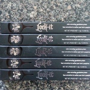 (Sold)Kat Von D lock it eyeshadow primer